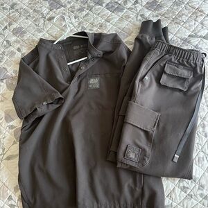 Mens limited edition Star Wars Figs scrubs.